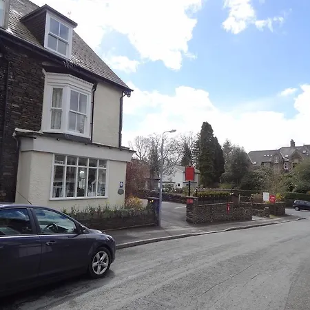 Mylne Bridge House 4* Windermere