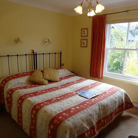 Mylne Bridge House 4*
